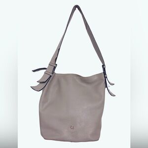 Radley London Soft Leather Shoulder Bag | taupe Zip Top bucket bag